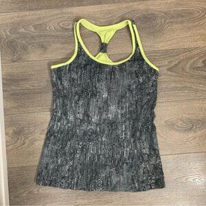 Tuff Athletics Women's Printed Tank Top Size Medium Gray Activewear Gym Workout